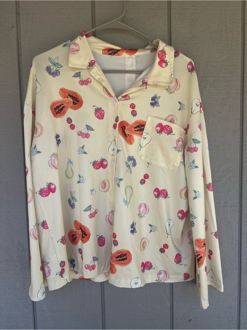 Butter yellow Fruit-Print pajama set
